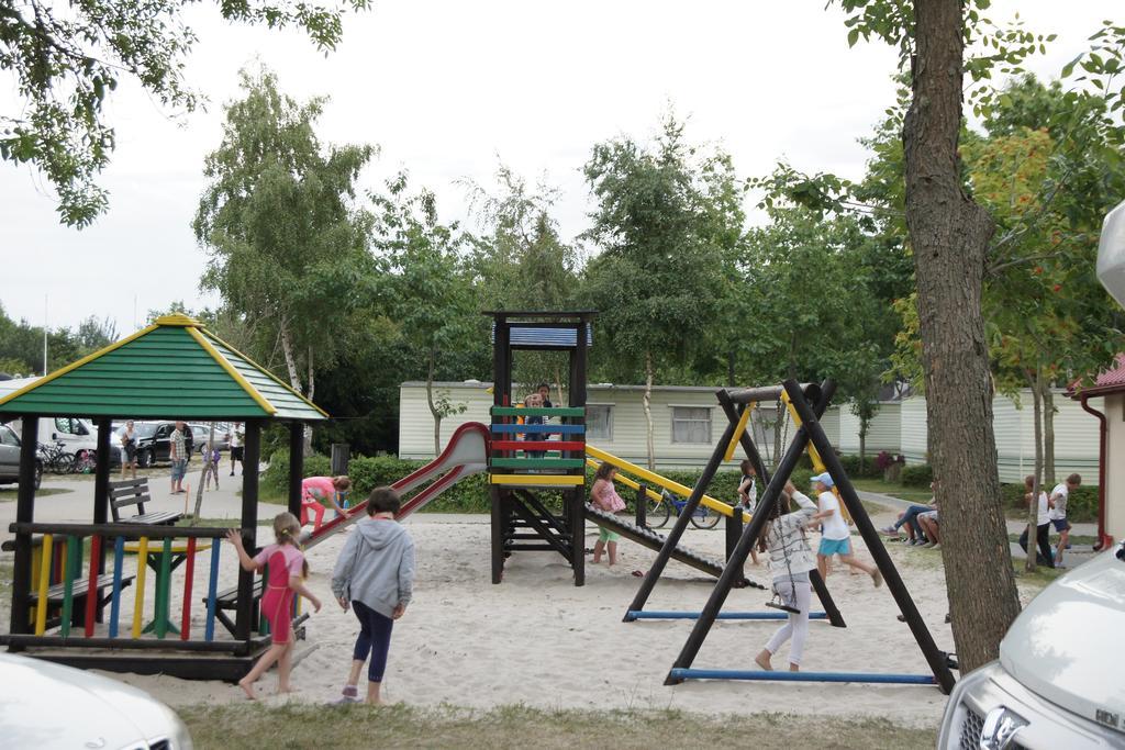 Holiday Resort & Camping Intercamp'84 Łeba Extérieur photo