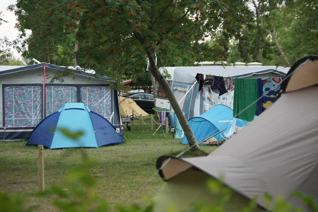 Holiday Resort & Camping Intercamp'84 Łeba Extérieur photo